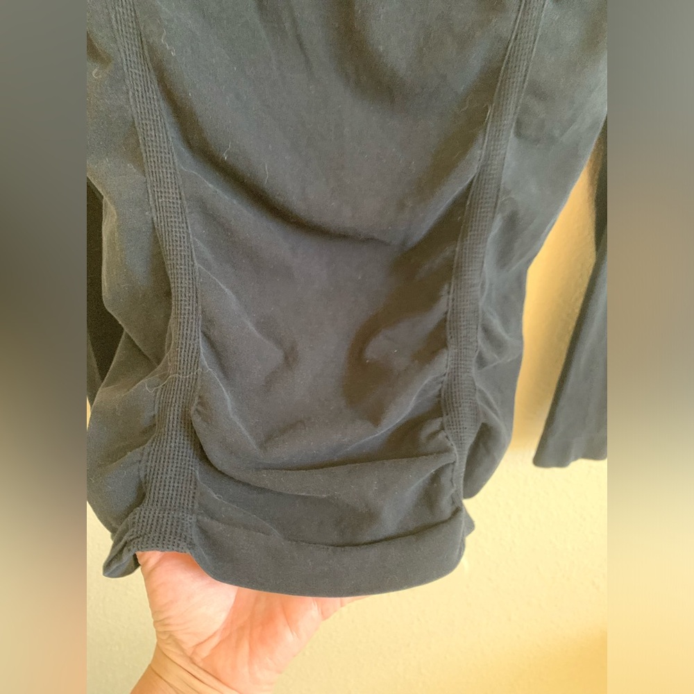 Athleta Ruched Long Sleeve Top 🌴 - Picture 4 of 8